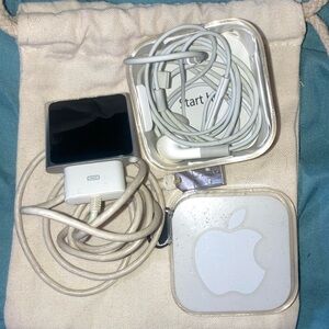 🏷ipod Nano 8gb Blue 6th Generation/ With Charger and Headphones